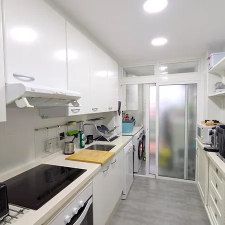 Apartment Bliss 2 Min To Alicate And Pool In