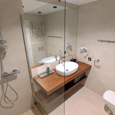 Bliss 2 Min To Alicate And Pool In Apartment *